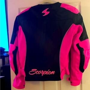 Women’s size, large scorpion, bike jacket, professional brand new never worn